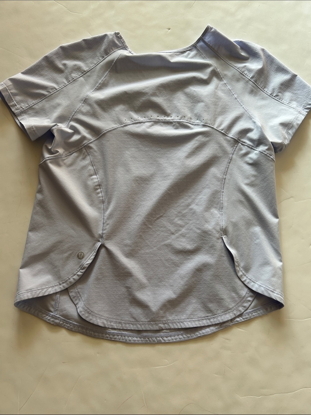 lululemon athletica Short Sleeve Shirt — Light Blue